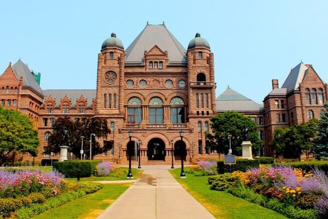 ĐỊNH CƯ VIỆC LÀM CANADA NHÌN TỪ ĐIỂN HÌNH ONTARIO